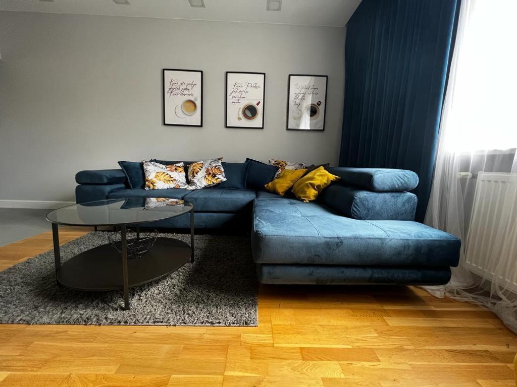Family & Business Elegant Apartments Ul Astronautow Centrum Downtown - 3 Bedroom, Parking Kielce Kültér fotó