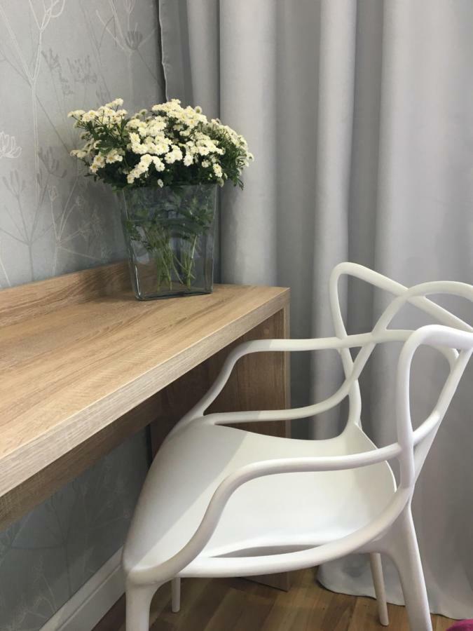Family & Business Elegant Apartments Ul Astronautow Centrum Downtown - 3 Bedroom, Parking Kielce Kültér fotó