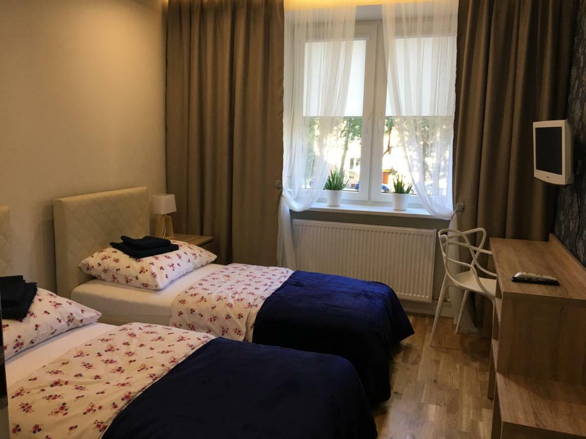Family & Business Elegant Apartments Ul Astronautow Centrum Downtown - 3 Bedroom, Parking Kielce Kültér fotó